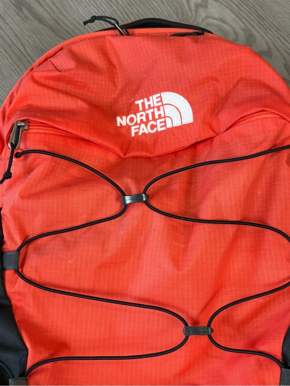 The North Face access quick classic